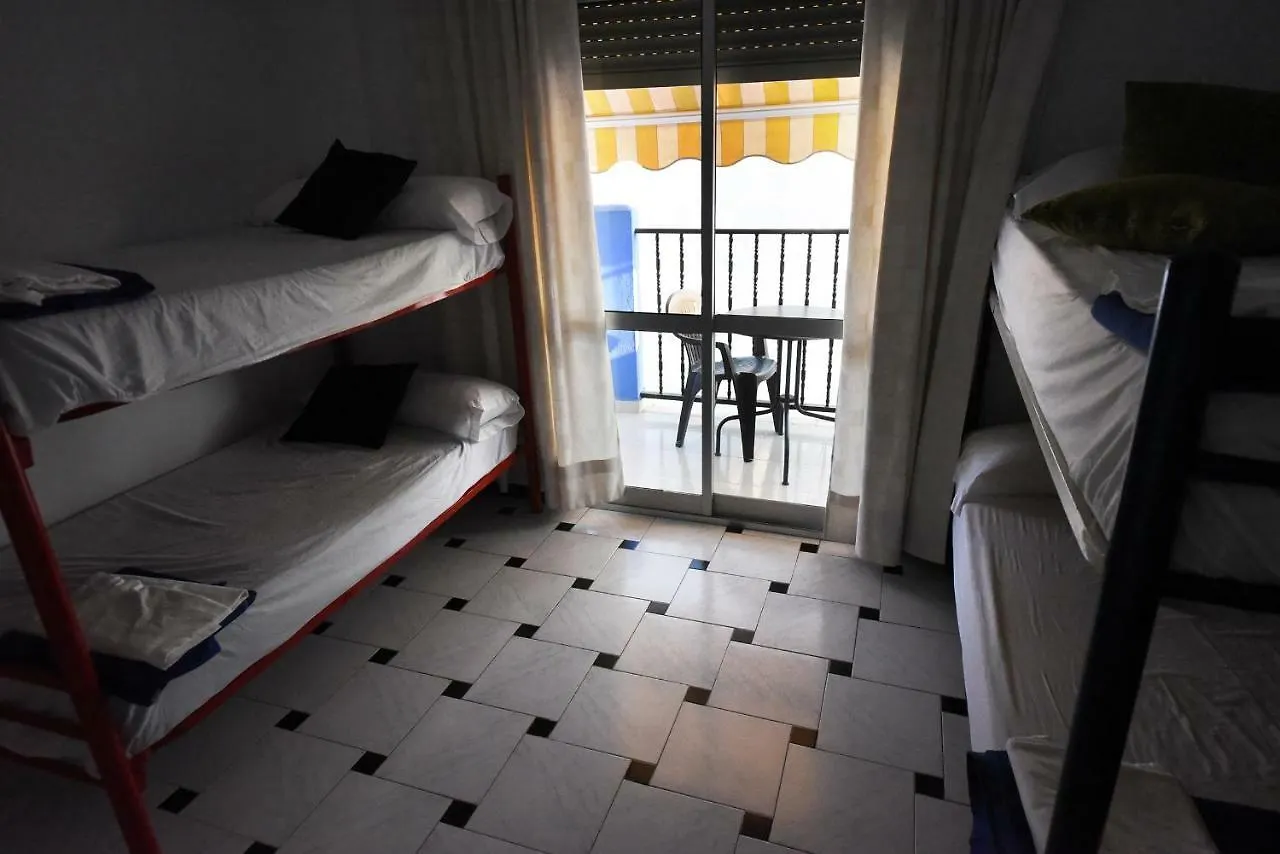 Torre De La Victoria Hostel  Rincón de la Victoria